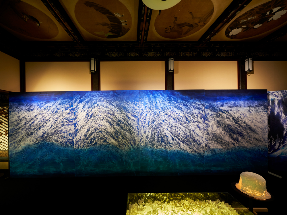 Wano akari×Hyakudan Kaidan Installation in Hotel Gajoen Tokyo